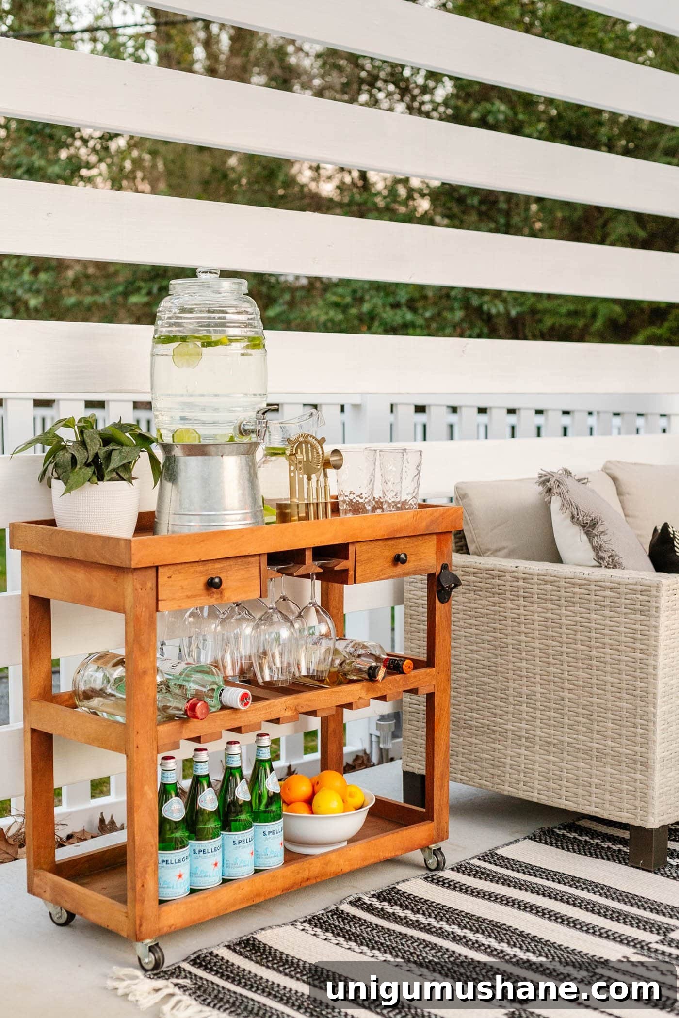 Better Homes and Gardens Patio Sets for Your Backyard 11 outdoor bar cart in a pool cabana