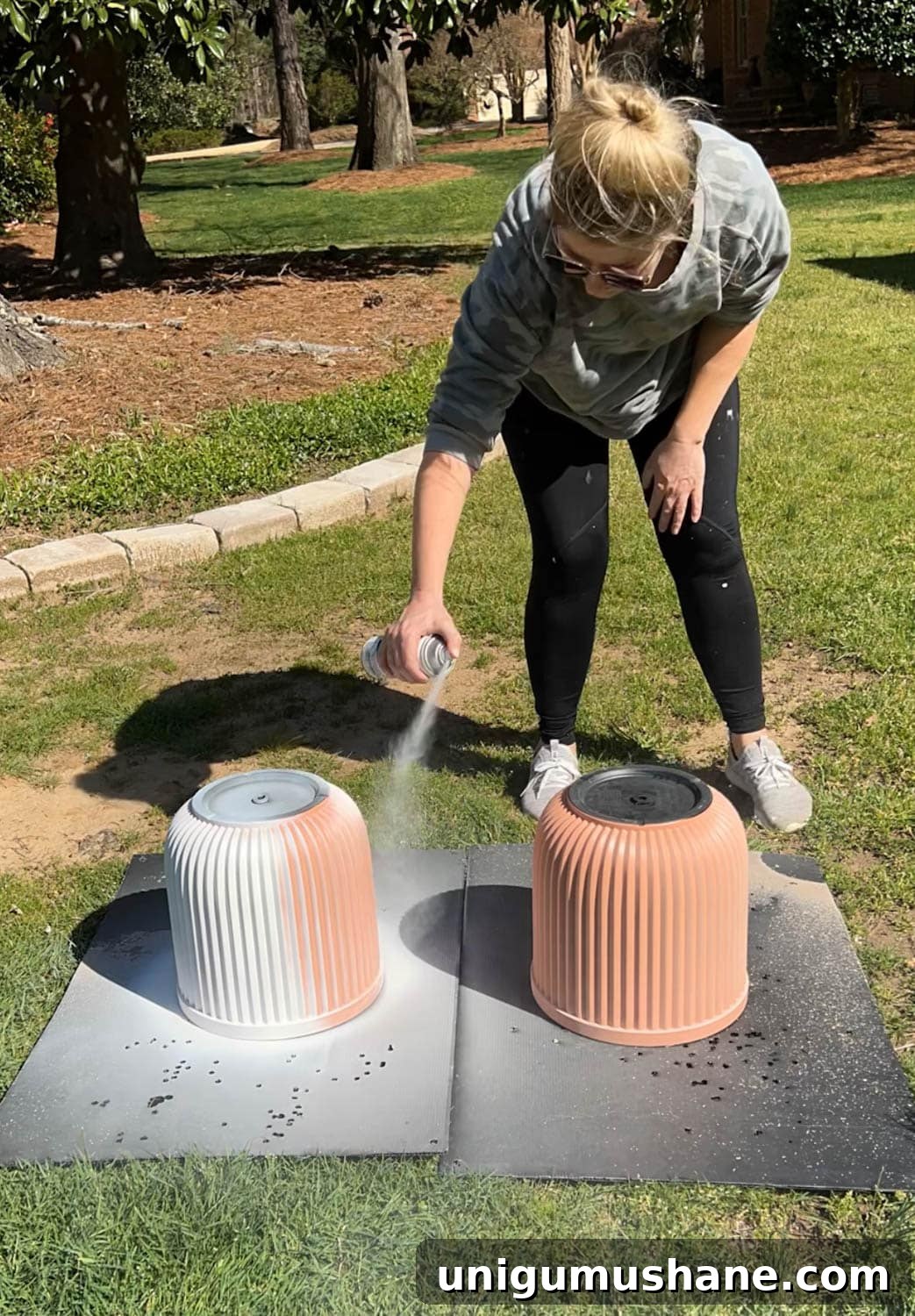 How to Make Faux Concrete Planters with Spray Paint 4 priming outdoor planters