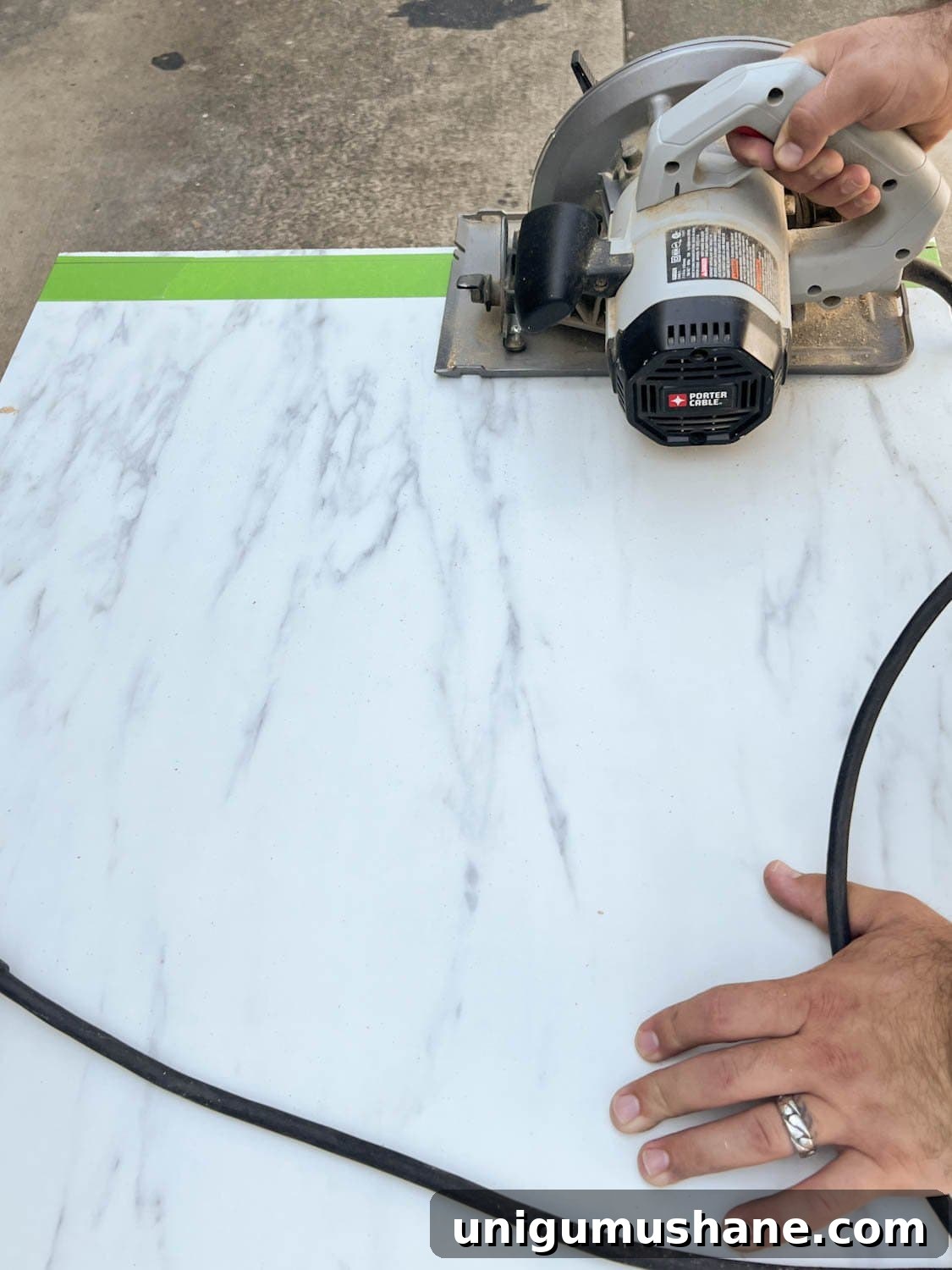 cutting laminate faux marble countertop with a circular saw