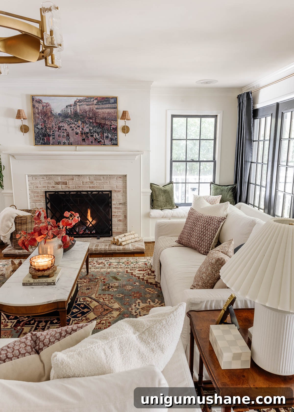 Fall Pillows That Transition Seamlessly Through Every Season 2 living room fall decor