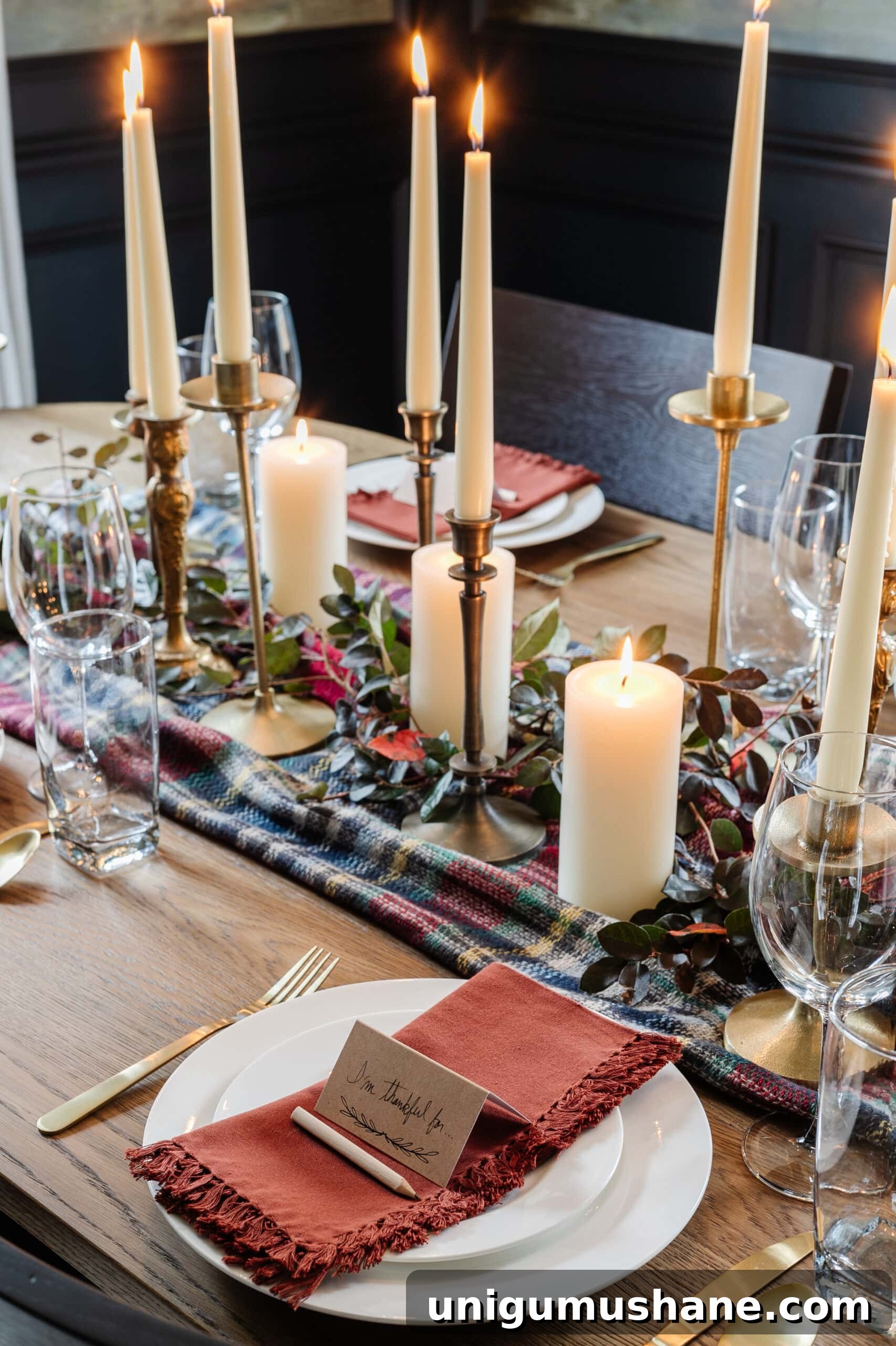 DIY Fall Centerpiece Ideas Using Autumn Branches 3 thanksgiving table decor idea and thanksgiving place setting using thrift store finds and commonly used items from around the house
