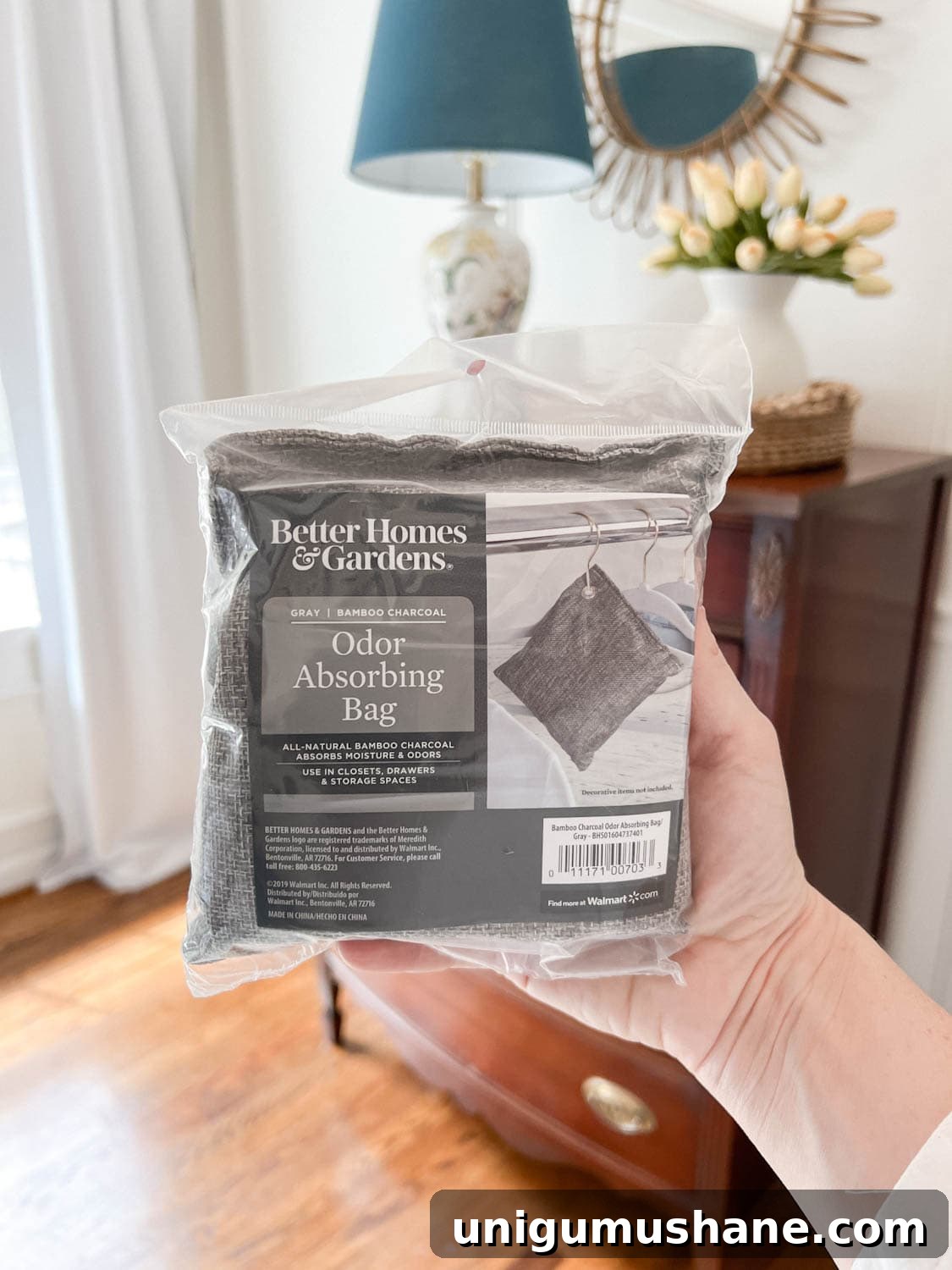 16 Natural Home Fragrance Hacks for a Fresh Smelling House 18 charcoal bag to absorb odors