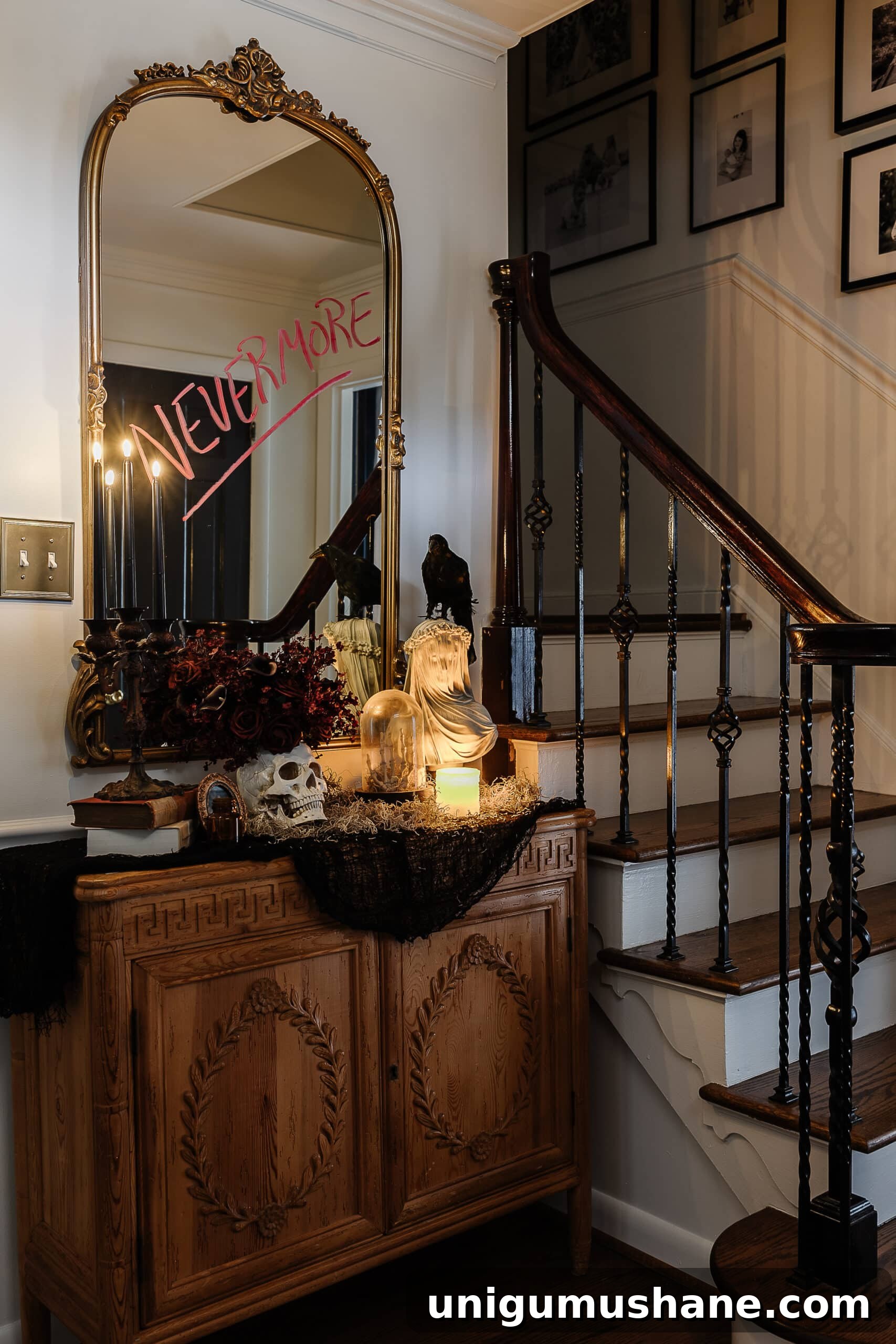 DIY Haunted House Entryway Ideas for Halloween 2 entryway haunted house decor