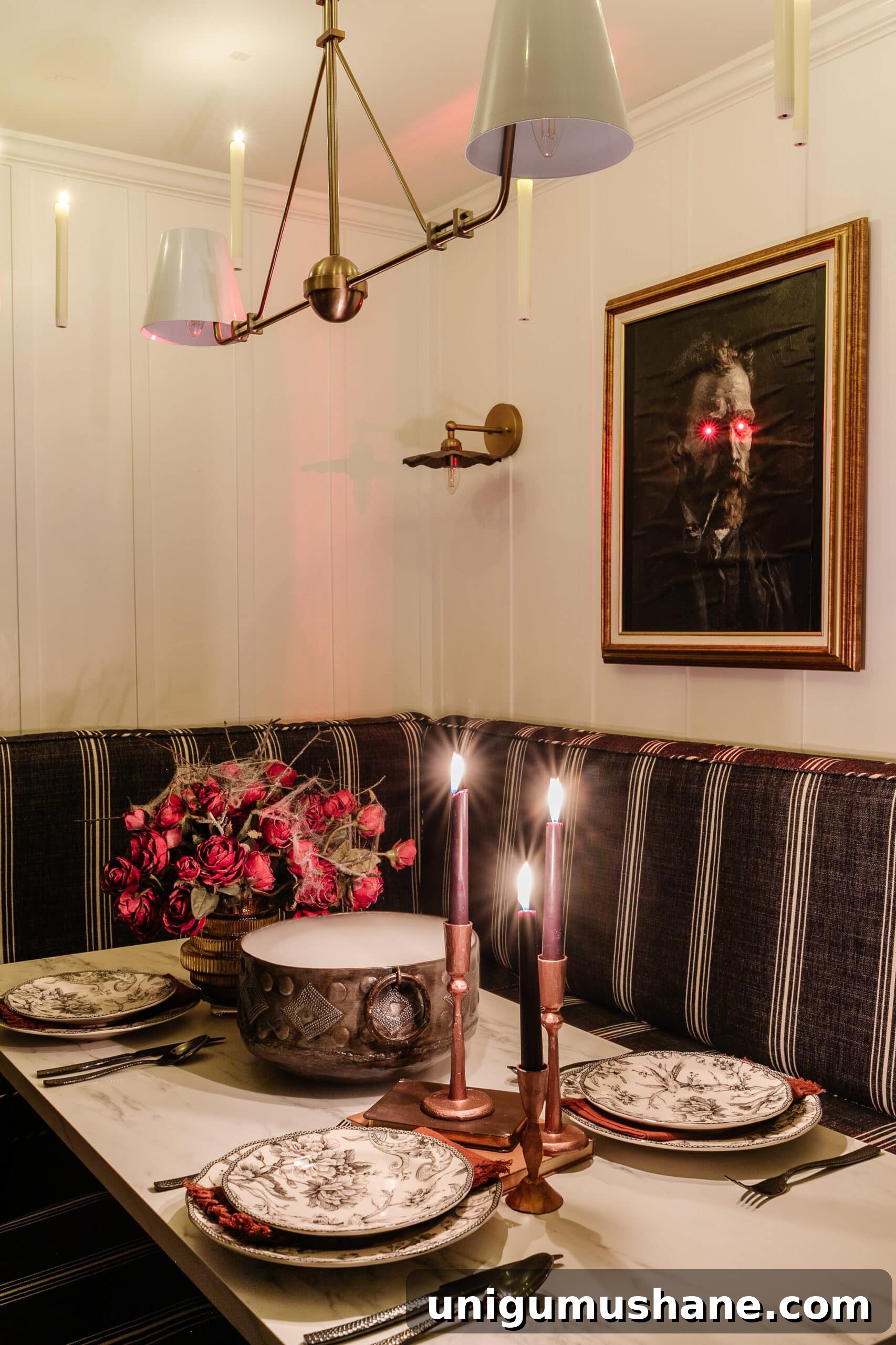 Murder Mystery Party Table Decor Ideas for Halloween 6 spooky dinner party table at night