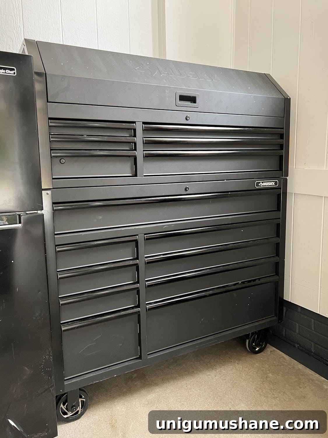 Smart Garage Storage Ideas to Maximize Space 16 rolling tool chest for a garage storage solution