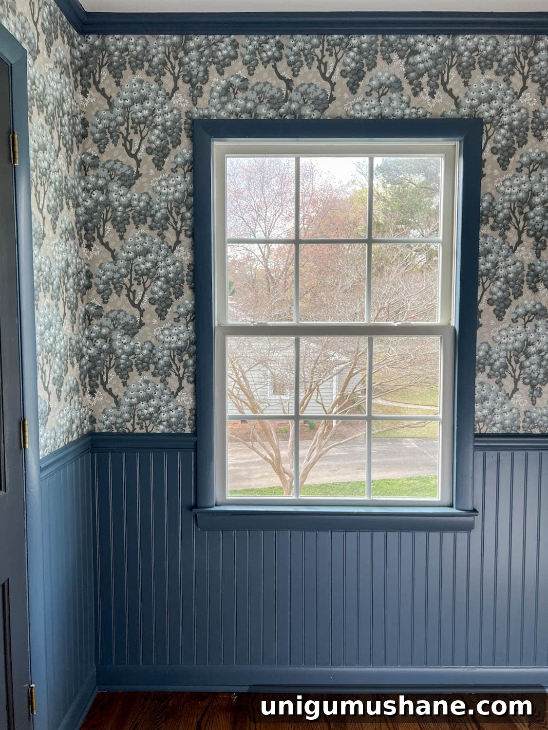 30 Vintage Scandinavian Wallpaper Ideas for Maximalist Interiors 4 bedroom with beadboard painted Sherwin Williams Smoky Blue and Sandberg Wallpaper Ragnvi Indigo Blue