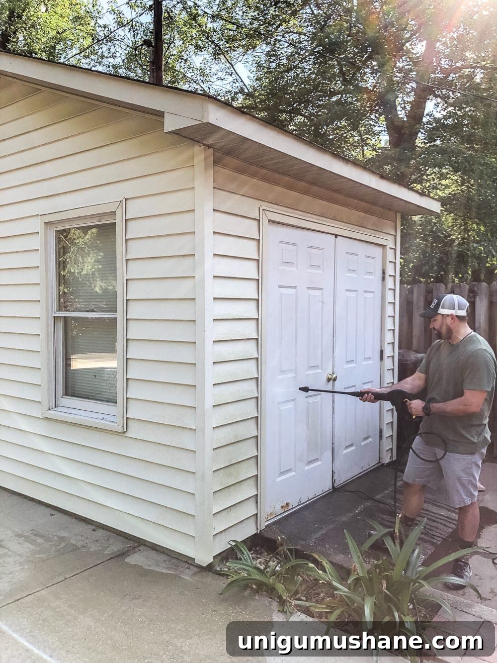 41 Budget-Friendly Backyard Projects for Outdoor Living 8 vinyl siding on a backyard shed