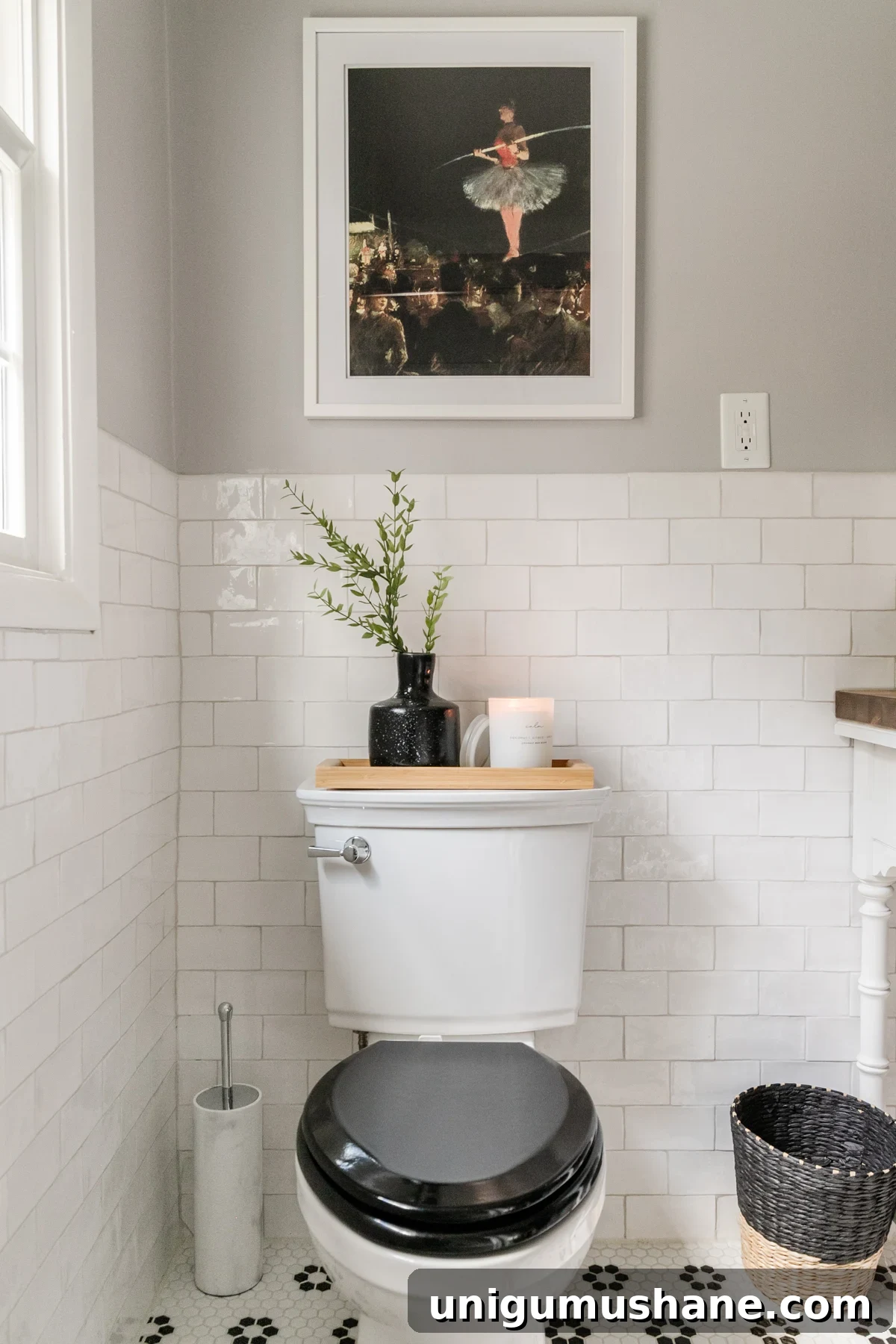 14 Clever Tricks to Make a Small Bathroom Look Bigger 17 img 51042 17