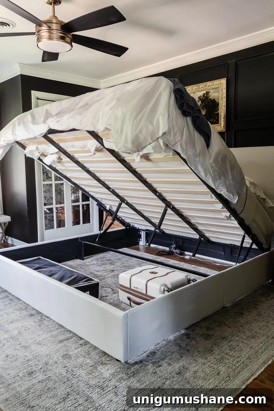 Affordable Designer Beds on Amazon That Look High-End 3 img 52777 2