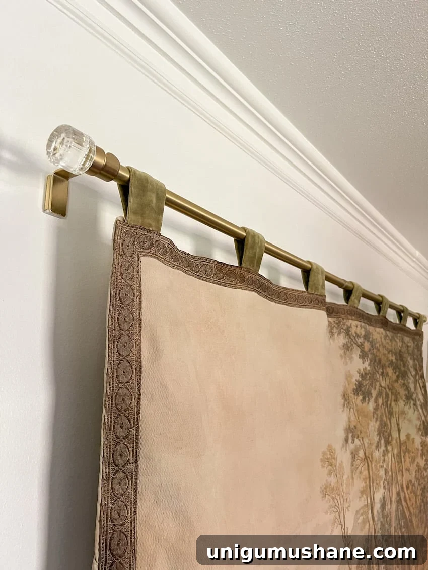 7 Practical Ways to Hang a Wall Tapestry 4 img 52952 3