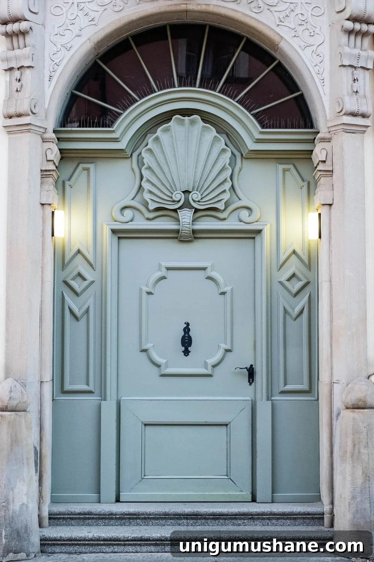 Designers Recommend Traditional Front Door Paint Colors 8 blue front door paint color