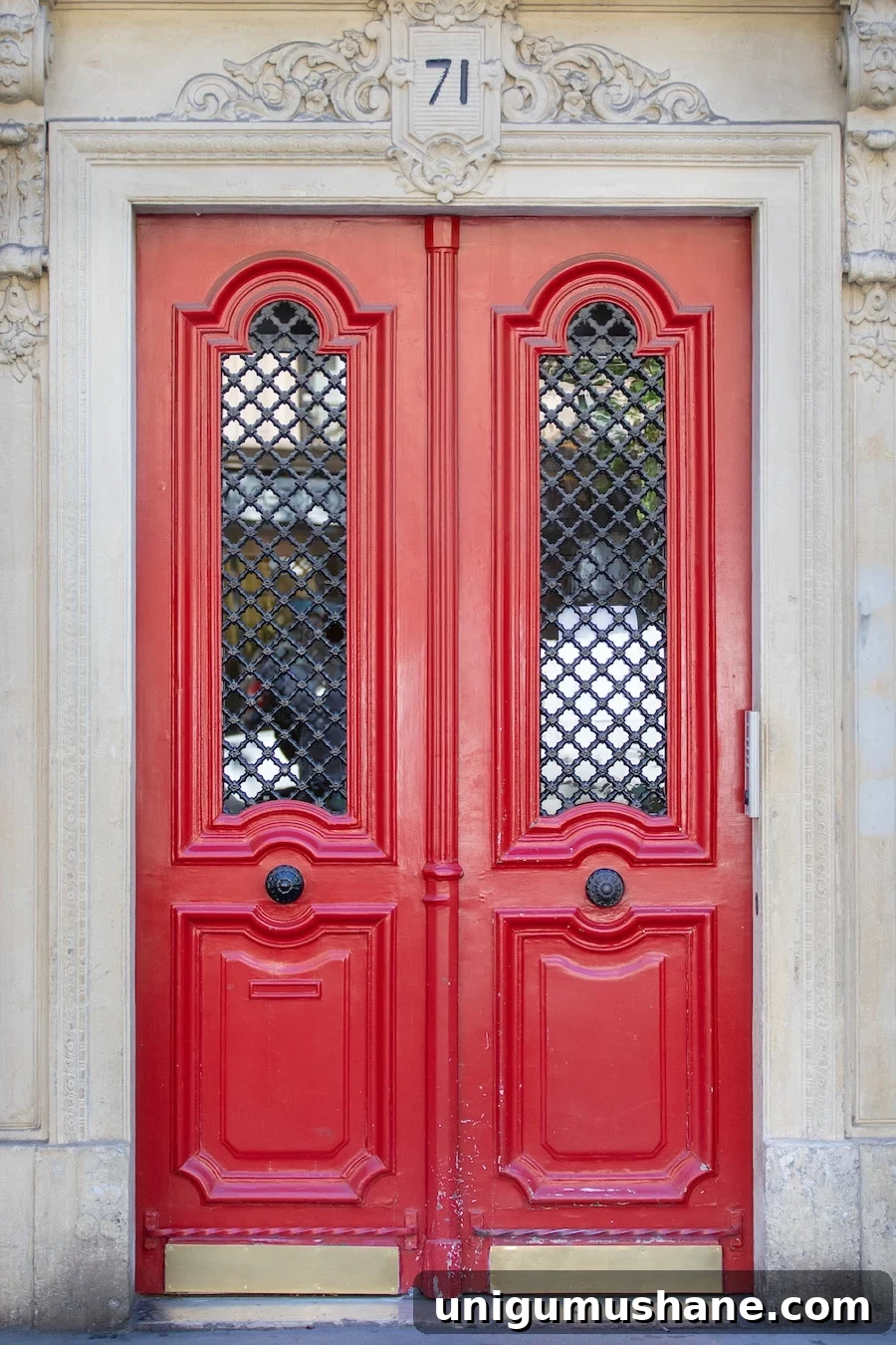 Designers Recommend Traditional Front Door Paint Colors 9 red front door paint color
