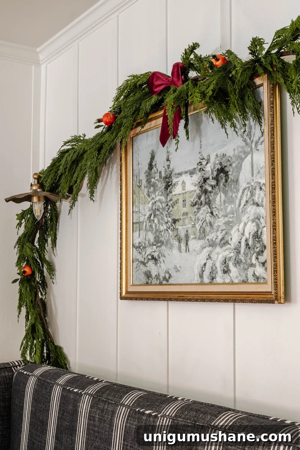 DIY Realistic Faux Garland: Upgrade Tips for a Lifelike Look 3 realistic garland over winter art