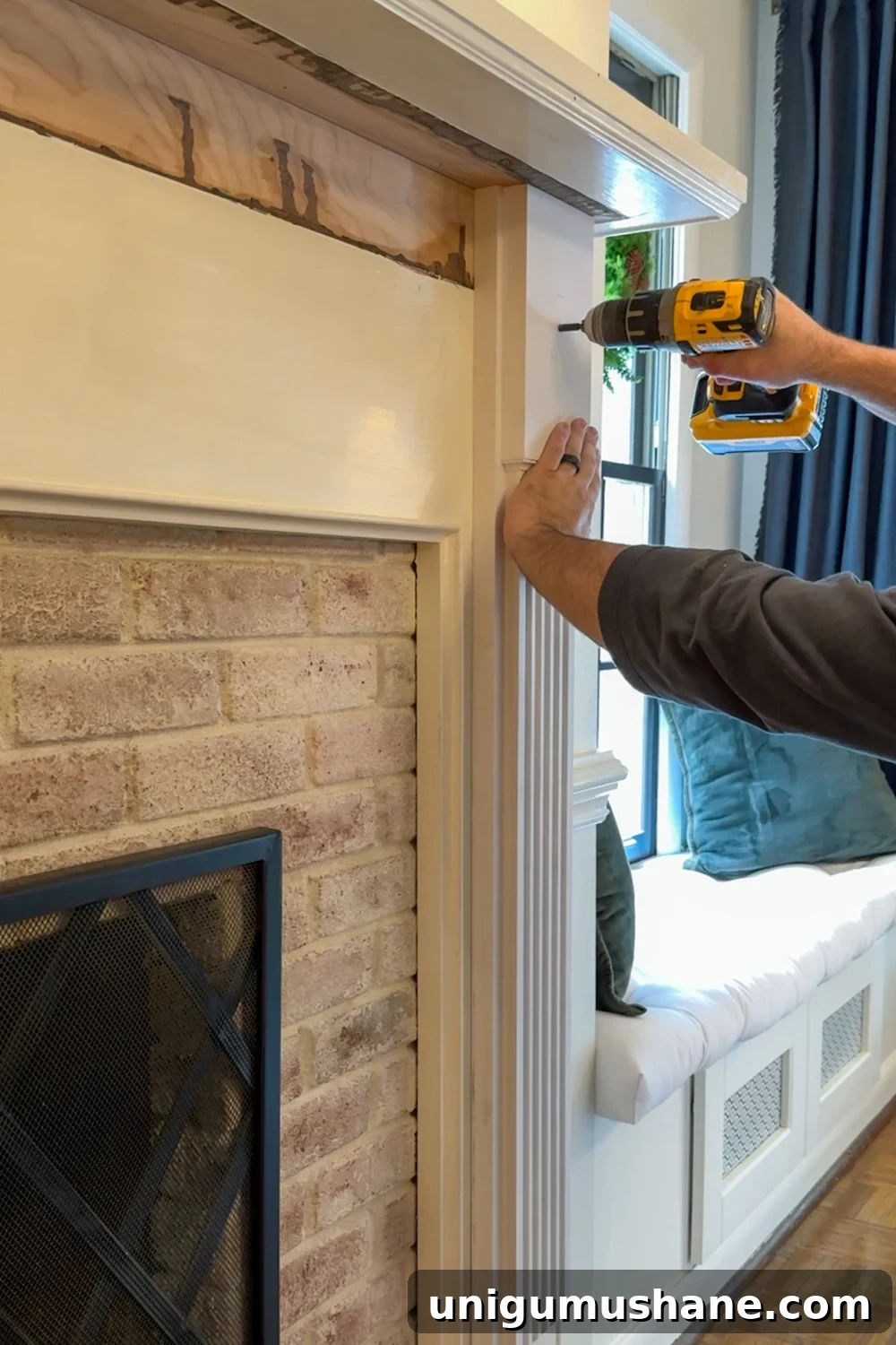 adding federal colonial style molding to fireplace