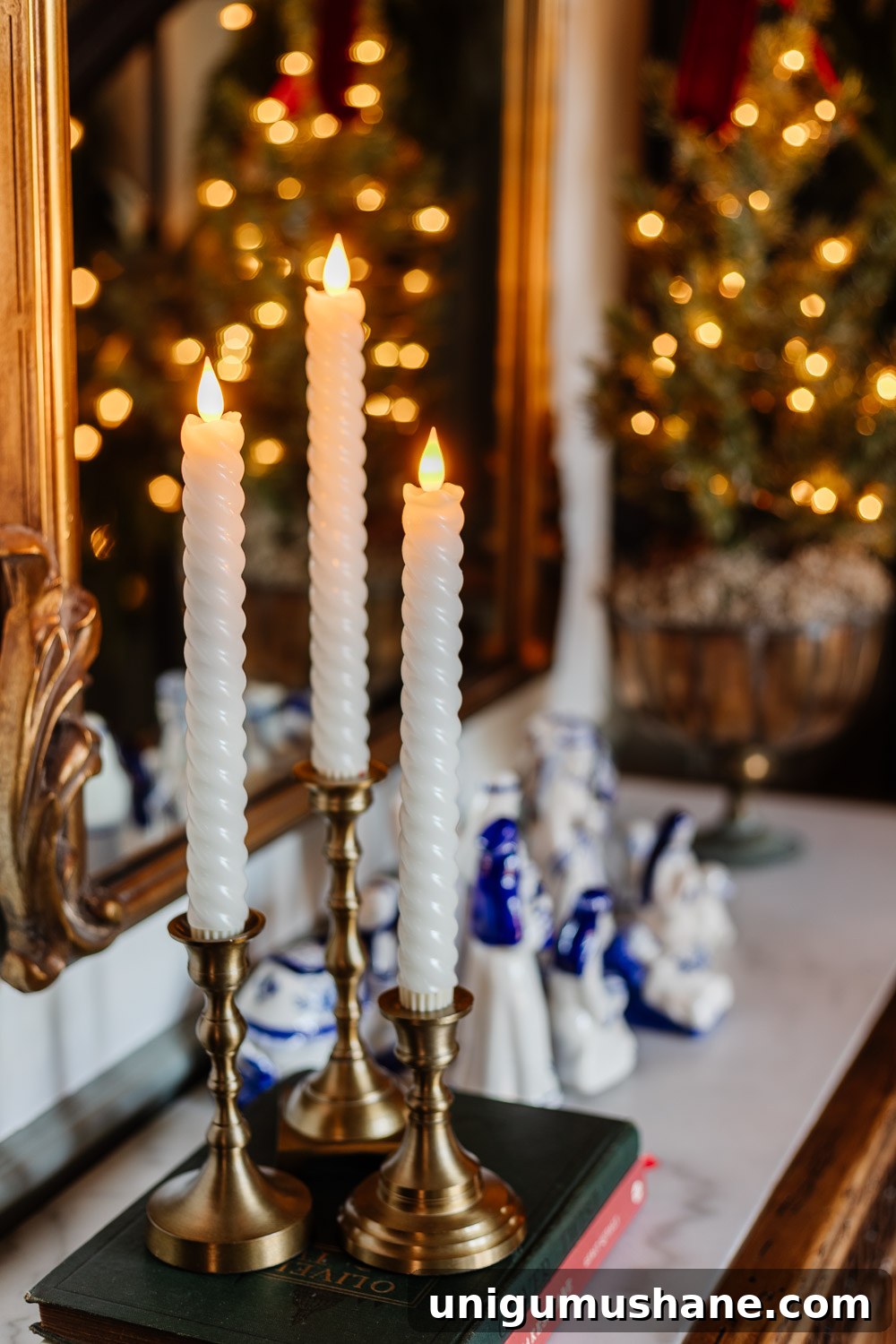 Colonial-Inspired Christmas Entryway Decorating Ideas 5 vintage twisted flameless candles