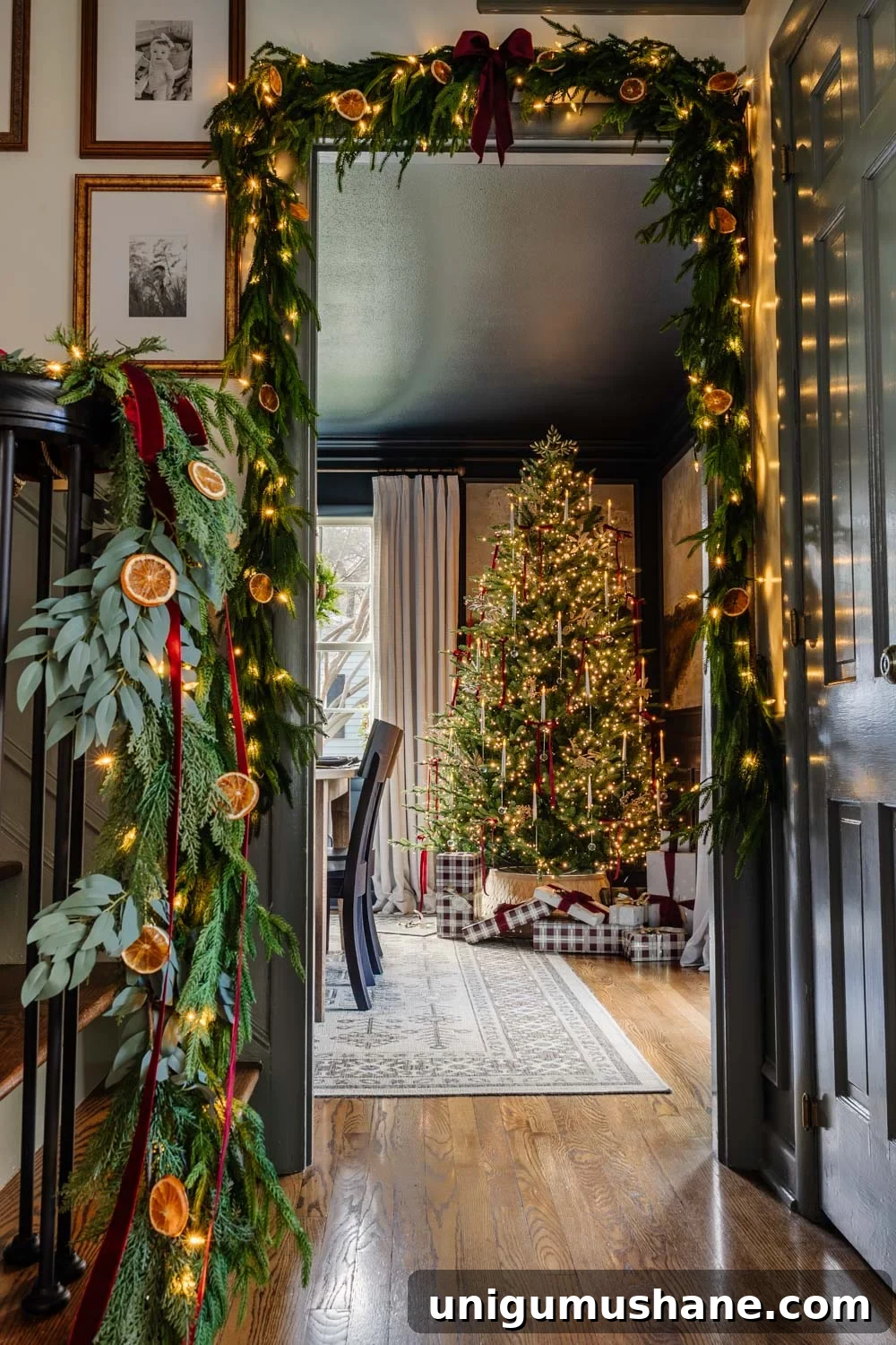 Colonial-Inspired Christmas Entryway Decorating Ideas 8 how to add lights to unlit garland