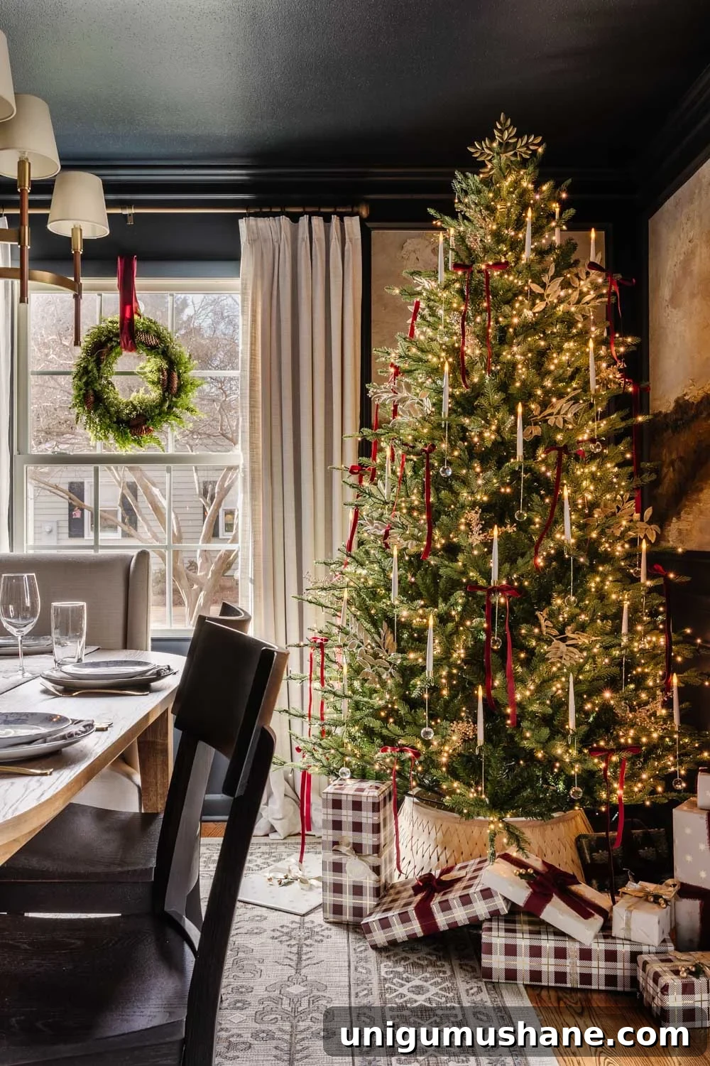 Modern Colonial Christmas Home Tour 2024: Holiday Decor Ideas 23 modern traditional colonial christmas home tour dining room