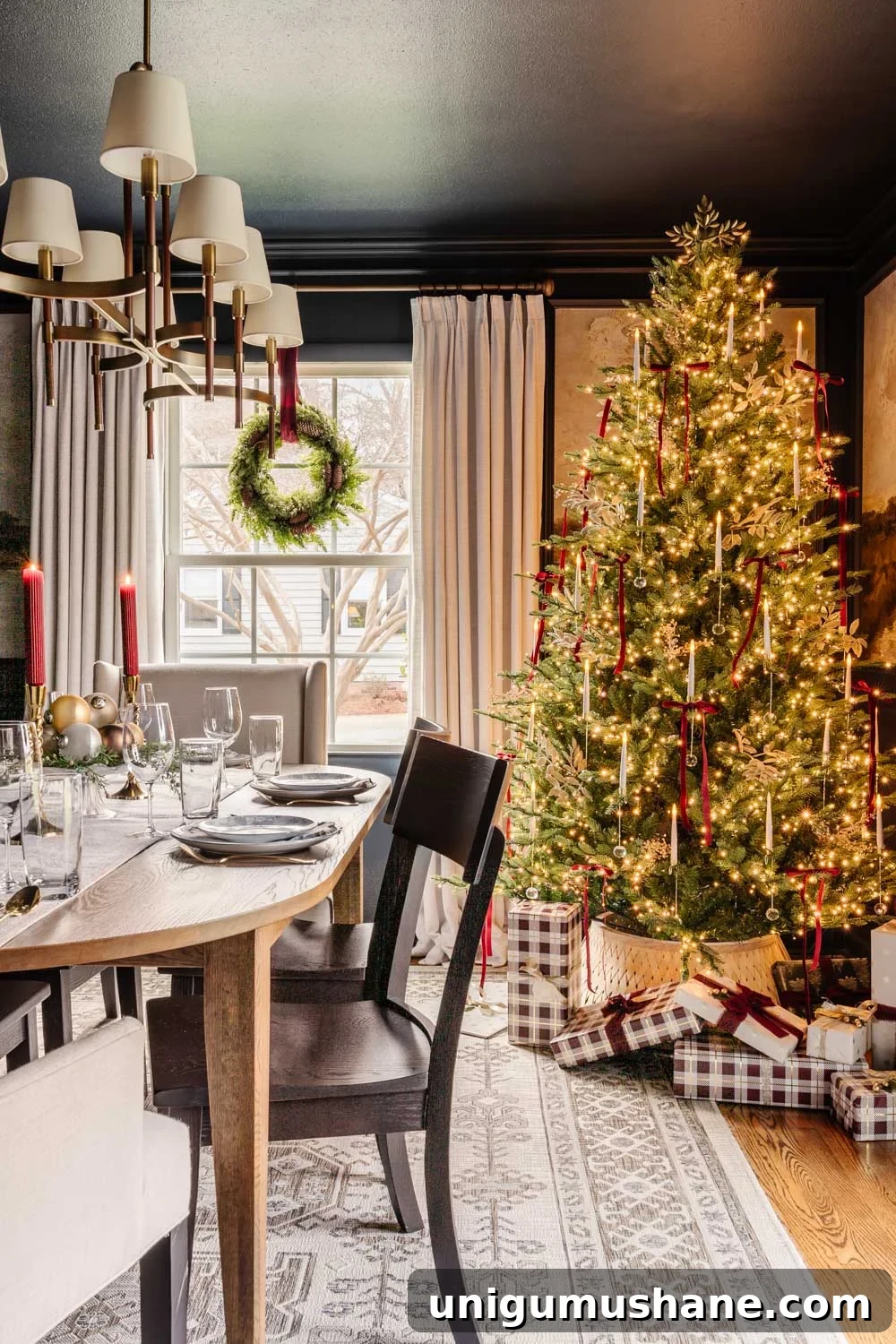 Modern Colonial Christmas Home Tour 2024: Holiday Decor Ideas 24 modern traditional colonial christmas home tour dining room