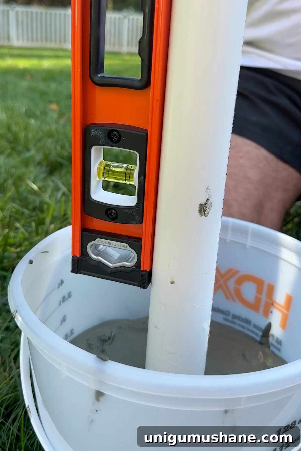 Turn a Planter Pot into a DIY Christmas Tree Stand 9 diy christmas tree stand planter pot