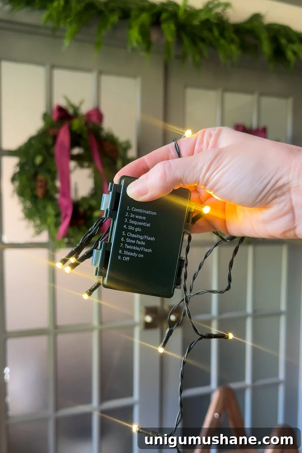 How to Hang Garland Over a Doorway Without Damage: Customizable Ideas 7 how to hang doorway garland inside with no damage for Christmas