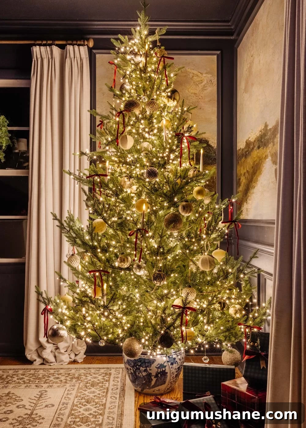 Reserve Your Spot for the 2025 Candlelight Christmas Night Tour 8 modern traditional candlelight christmas home tour