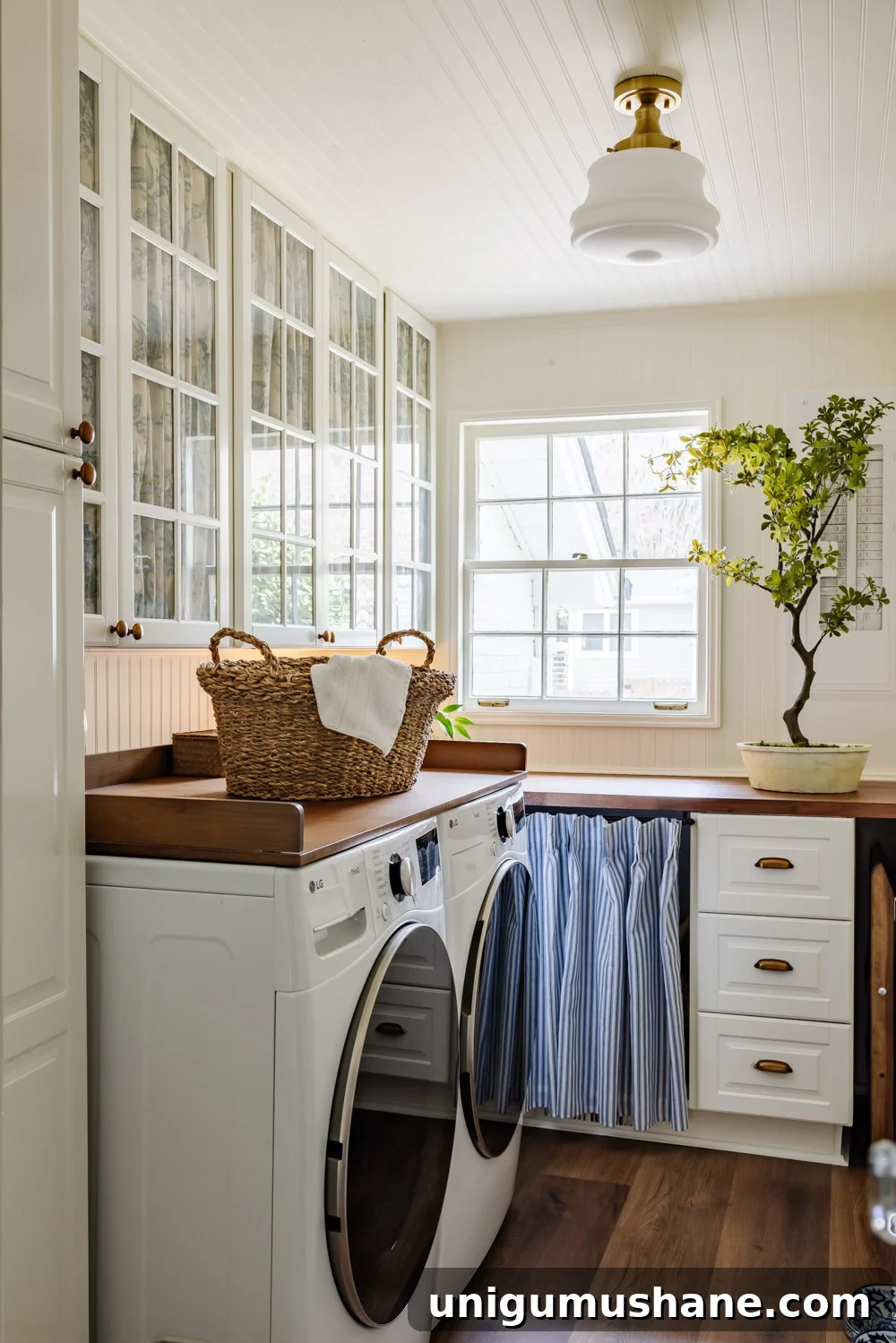 Maximize Storage in a Small Laundry Room 27 small laundry room organization