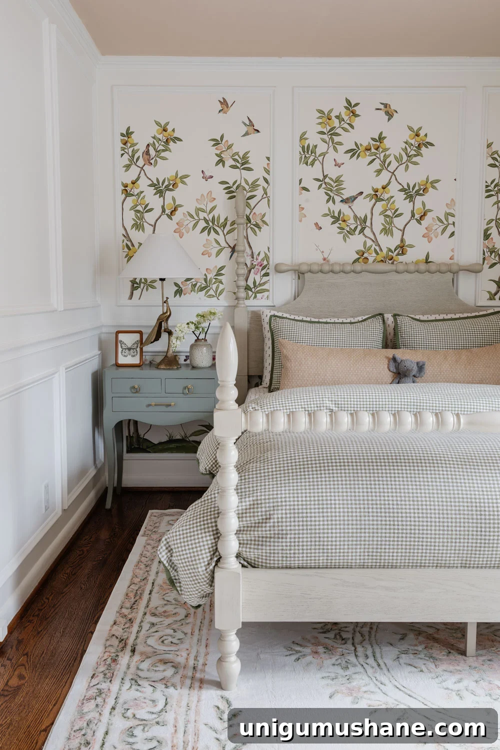 How to Mix Patterns Like a Pro Without Clashing 2 how to mix patterns