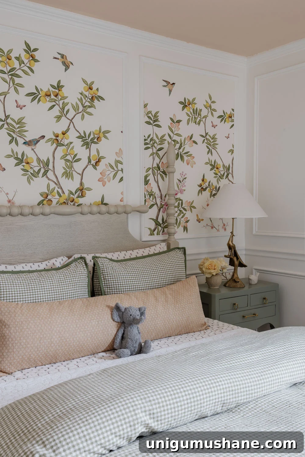 How to Mix Patterns Like a Pro Without Clashing 5 how to mix patterns