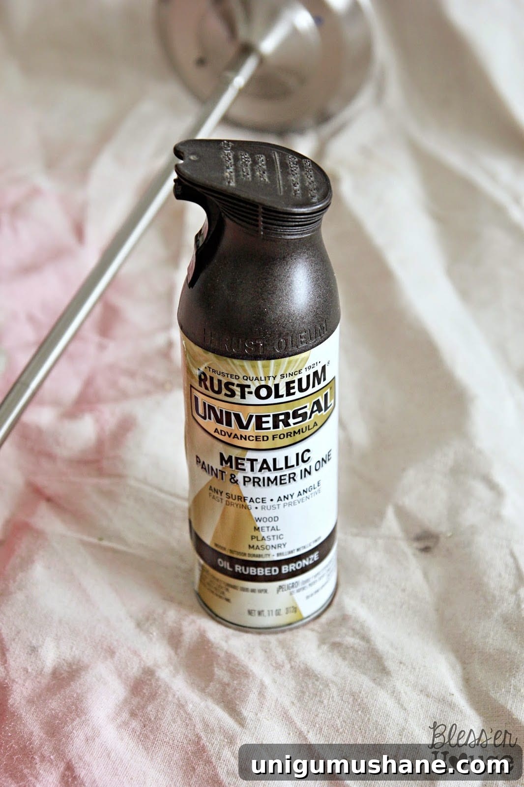 Spray painting a mini pendant light oil rubbed bronze