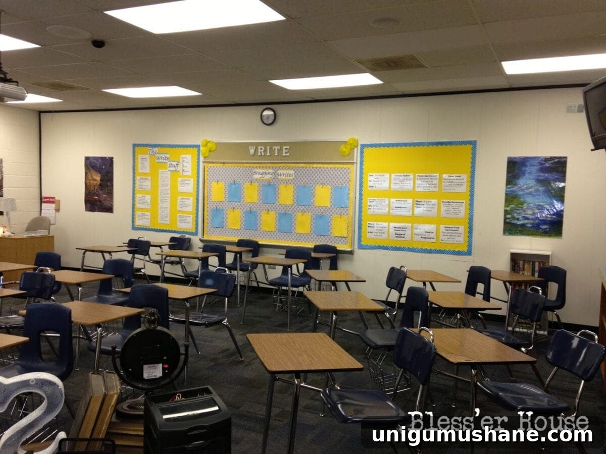 Budget-Friendly Cozy Classroom Ideas for Teachers 12 Student writing display board in English classroom